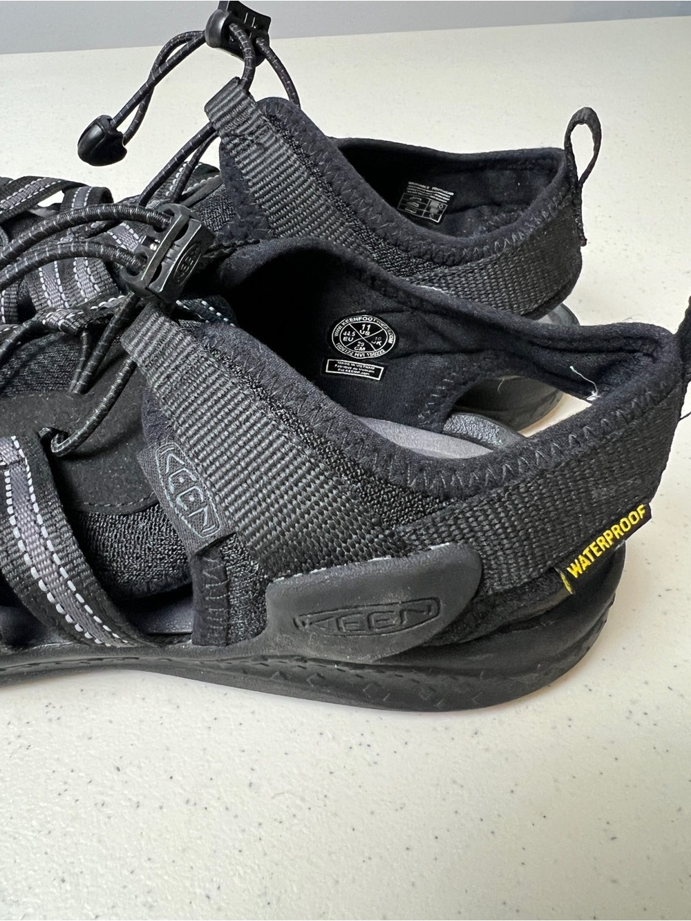 KEEN Waterproof Drift Creek H2 — Men's size 11 - Picture 8 of 11